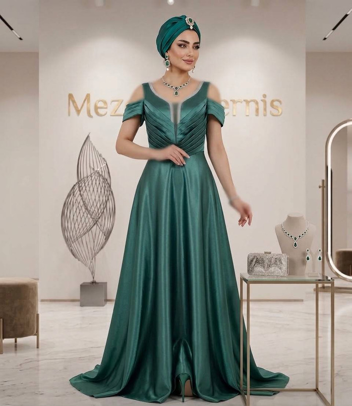 ماکسی مجلسی بلند سبز یشمی زنانه ترنیس مدل یقه هفت نگیندار _ کد ۲۴۶